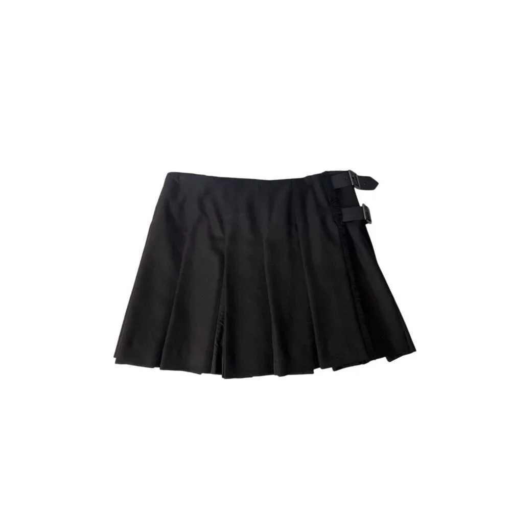 BURBERRY LONDON Black Wool Pleated Mini Skirt With Buckle Detail Size 10 - Picture 3 of 8